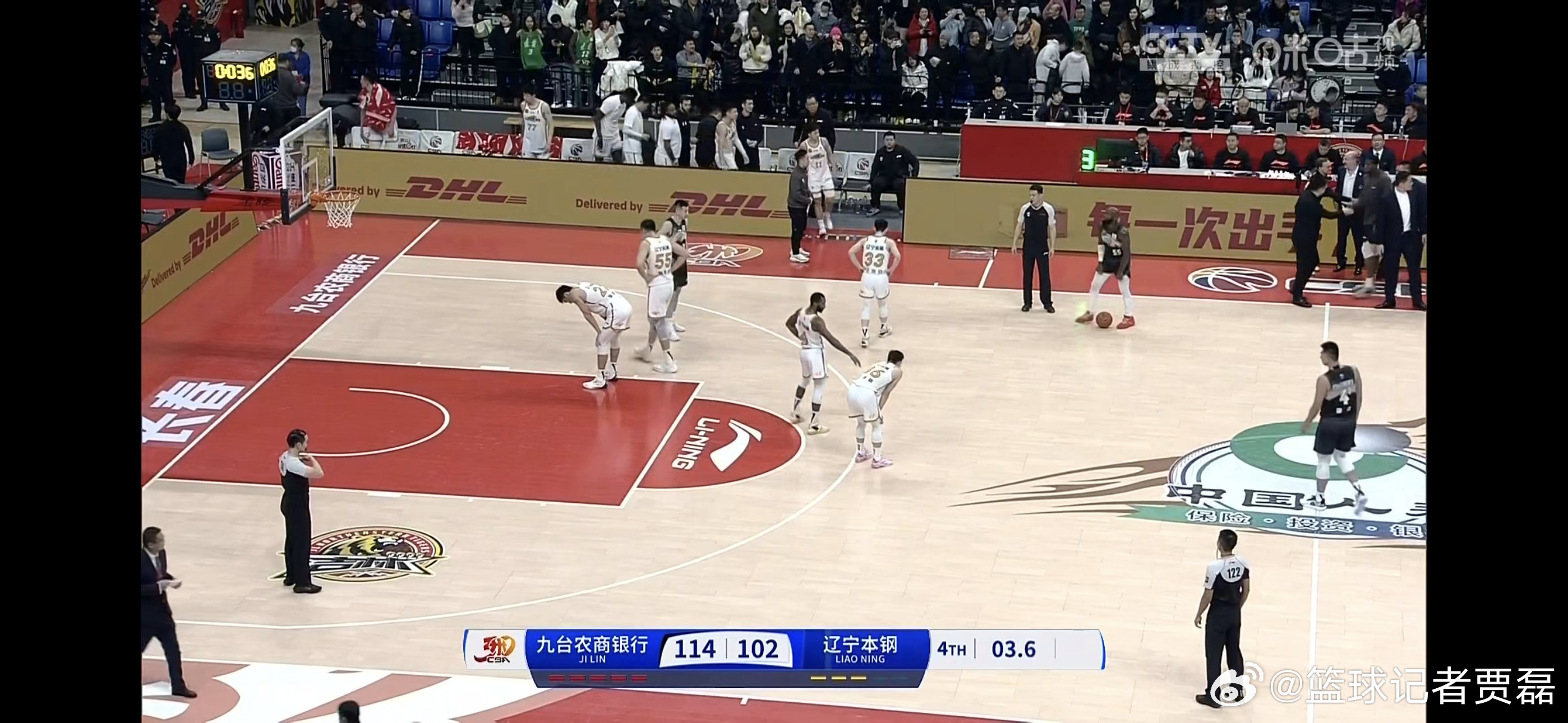 米乐体育平台-辽宁队遭遇紧张战局，球员集中训练